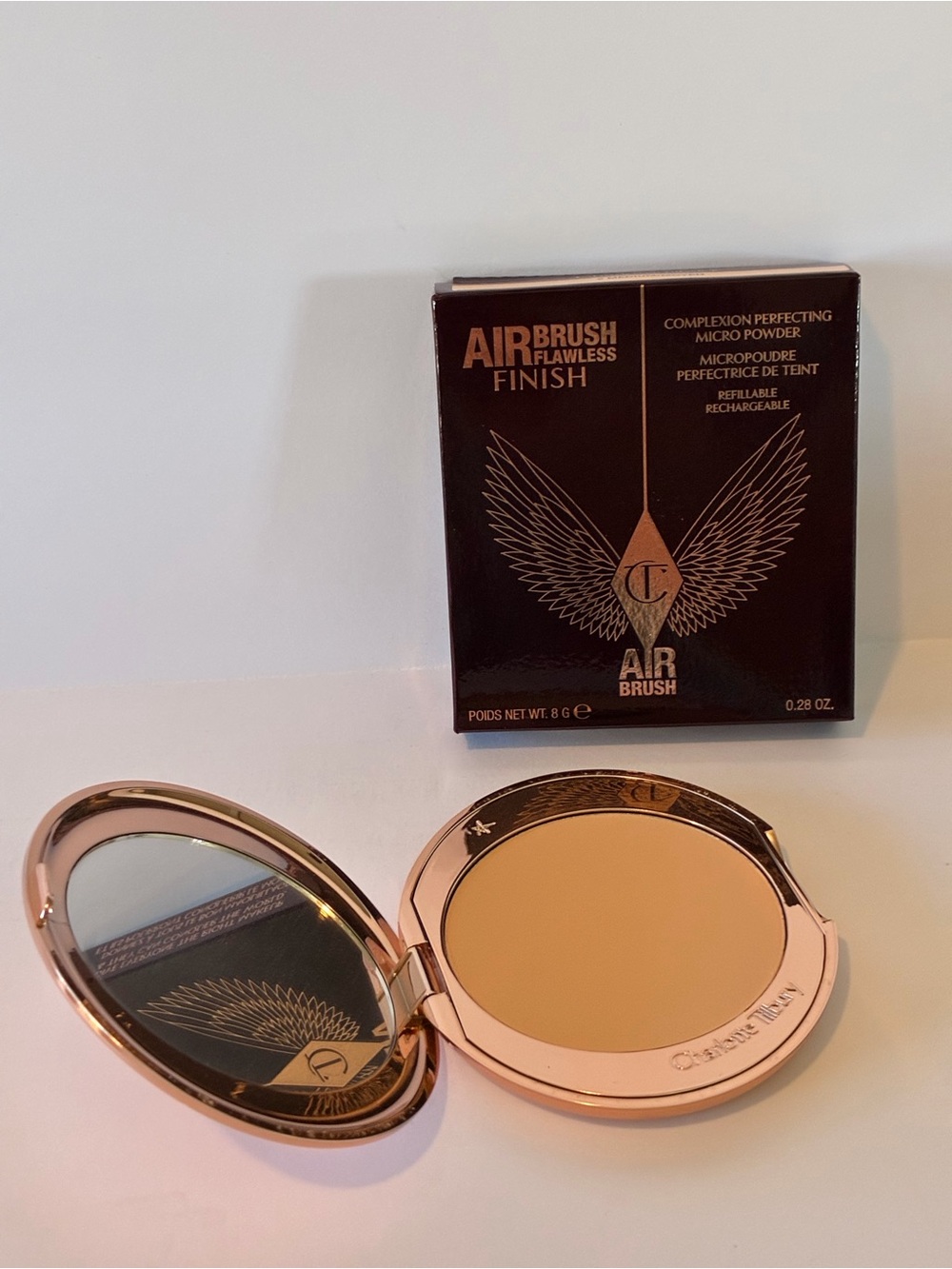 Airbrush Flawless Finish Compact Powder - Beige (Charlotte Tilbury) NIB